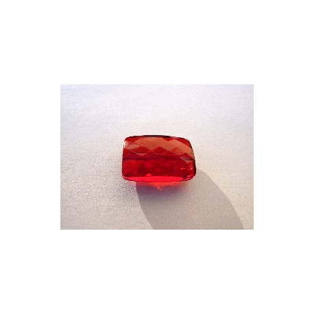 RECTANGLE PLAT FACETTES 18 X13MM ROUGE RUBIS X 4